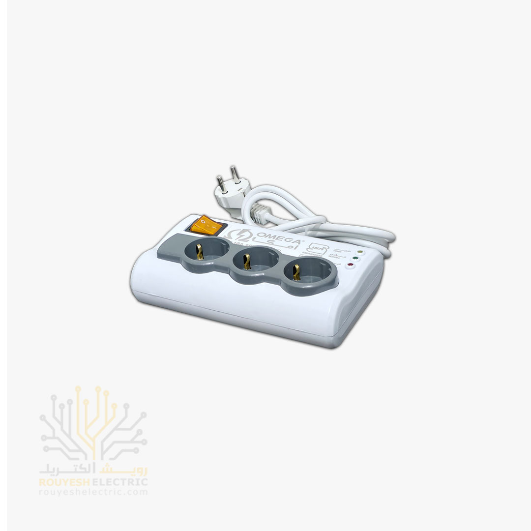 محافظ برق کامپیوتر برند امگا مدل p3000 استاندارد ارت دار کلید دار سه خانه 3 متری 
